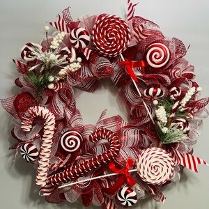 Candy Cane Delight Red and White Holiday Wreath